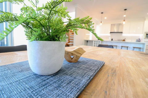Beachside Oasis - Accommodation VIC 4