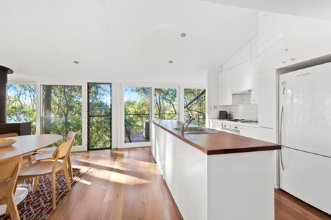 TreetopsatWagstaffe - Accommodation VIC 4