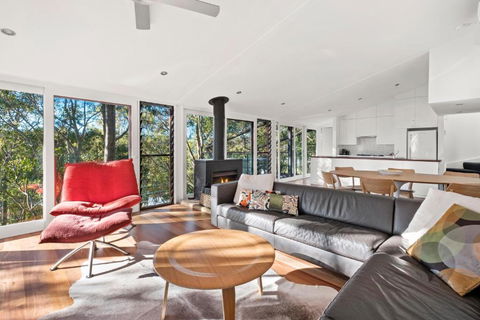 TreetopsatWagstaffe - Accommodation VIC 2