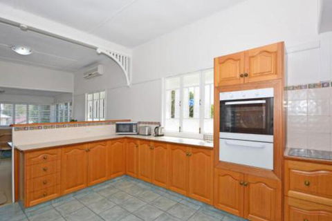 Ocean Breeze Hervey Bay - Accommodation VIC 5