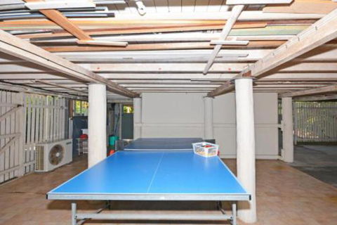 Ocean Breeze Hervey Bay - Accommodation VIC 3