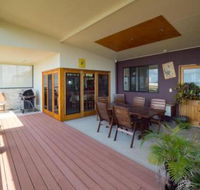 Blue Water Retreat Upstairs - Accommodation VIC