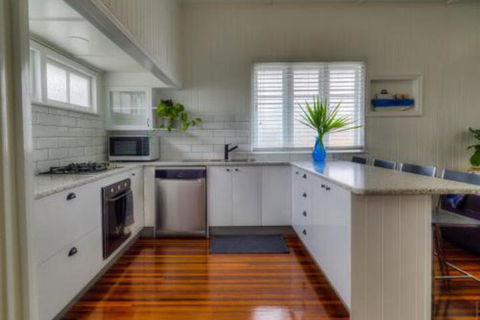 Fishermans Cottage Hervey Bay - Accommodation VIC 4