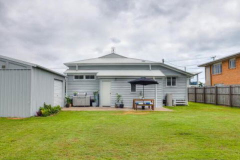 Fishermans Cottage Hervey Bay - Accommodation VIC 3