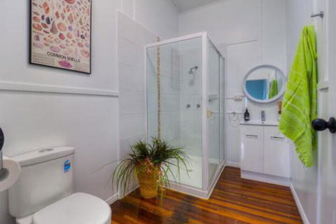 Fishermans Cottage Hervey Bay - Accommodation VIC 5