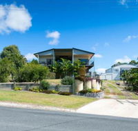 Blue Water Retreat Upstairs  Downstairs - Accommodation VIC