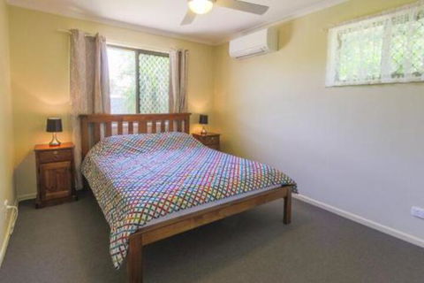 Hibiscus Holiday Home - Accommodation VIC 4