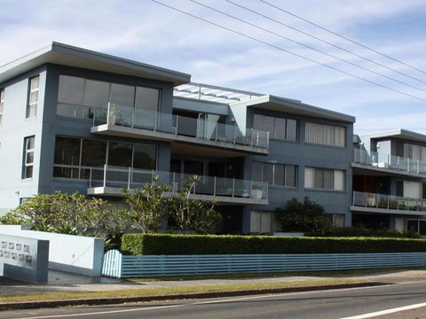 Reflections G01 On The Lake! - Accommodation VIC 3