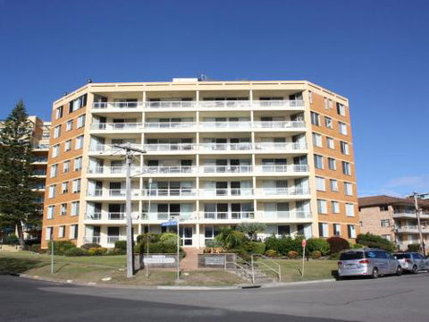 Beachpoint 302 On The Beach! - Accommodation VIC 4