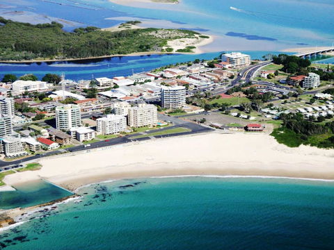 Ebbtide 3 On Main Beach! - Accommodation VIC 2