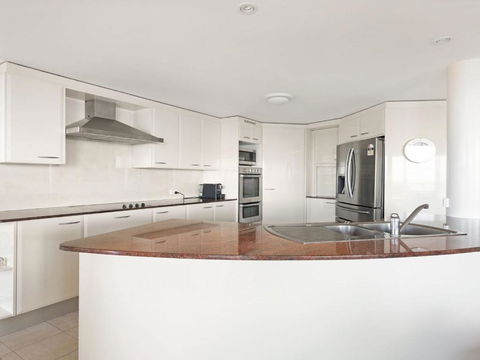 Le Point 702 Luxury & Views! - Accommodation VIC 4