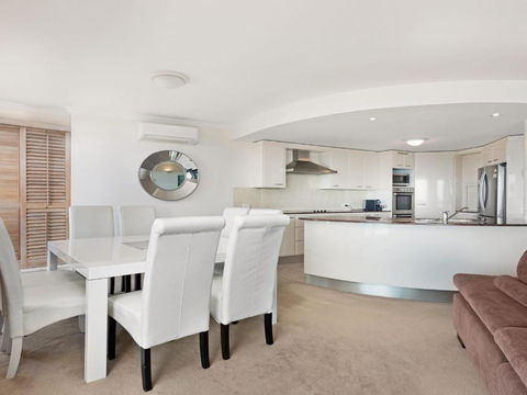 Le Point 702 Luxury & Views! - Accommodation VIC 3