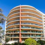 Le Point 702 Luxury & Views! - Accommodation VIC 0