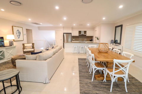 Illaroo At Catherine Hill Bay - Accommodation VIC 6