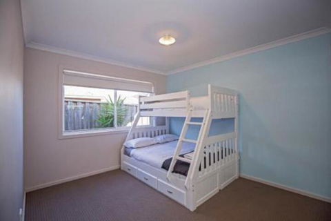 The Little Island Orchard - Accommodation VIC 4