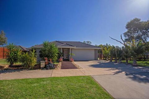 The Little Island Orchard - Accommodation VIC 7