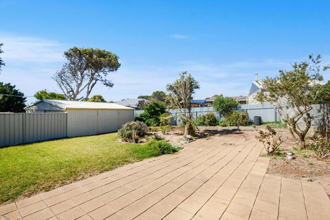 Salomon Sea Haus Sellicks Beach - Accommodation VIC 1