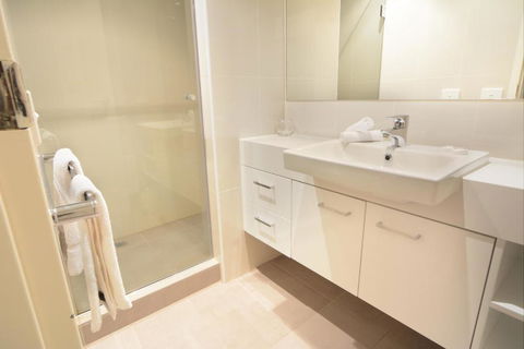 Molonys 14 - Accommodation VIC 2