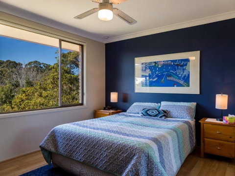 NARRAWALLEE RETREAT - Accommodation VIC 3