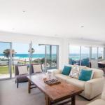 12 Cliff Road - Accommodation VIC 0
