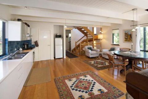 Orion Studio With Ocean Views - Accommodation VIC 0