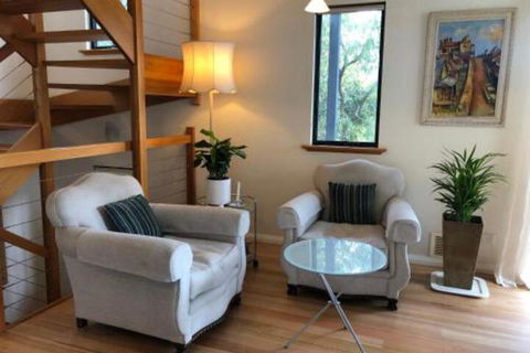 Orion Studio With Ocean Views - Accommodation VIC 6
