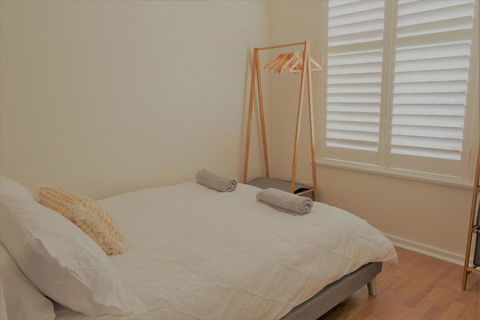 Henley Beach South Amazing Views Huge Private Balcony! - Accommodation VIC 5