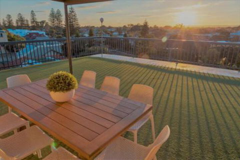Henley Beach South Amazing Views Huge Private Balcony! - Accommodation VIC 0