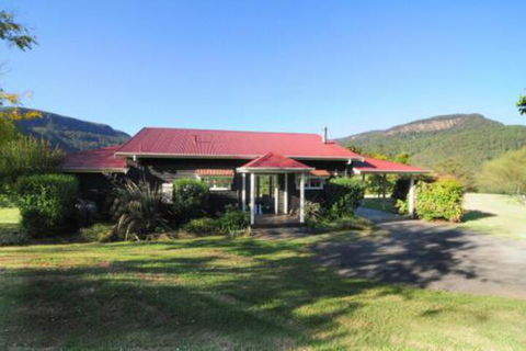 Willabrook Retreat Mojo Cottage Romantic Escape! - Accommodation VIC 3