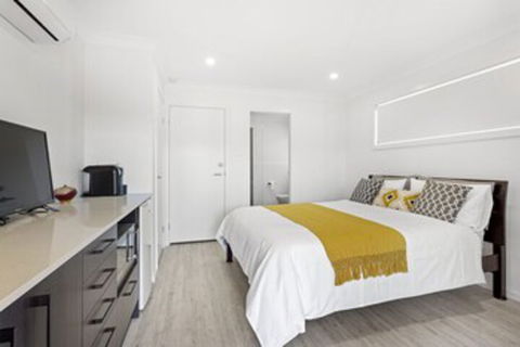 Dolphin Studio Apartment 1a Ocean Street - Accommodation VIC 0