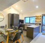 Mowamba F2 - Accommodation VIC