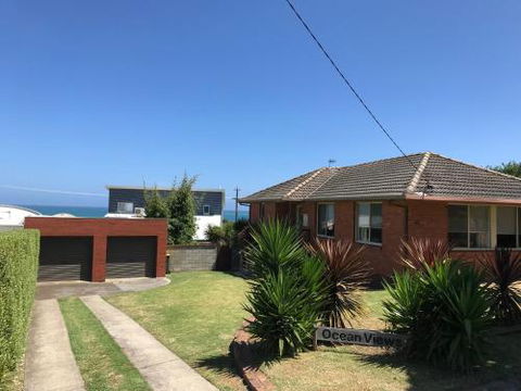 OCEAN VIEWS - Accommodation VIC 3