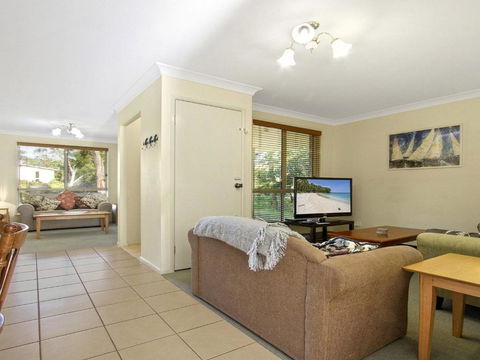 Dolphin Cottage In The Heart Of Callala Beach - Accommodation VIC 6