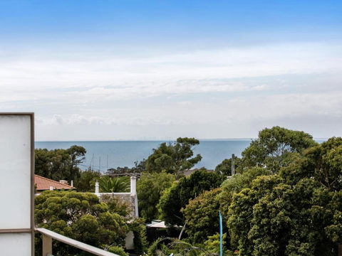 NORTH POINT RETREAT MORNINGTON - Accommodation VIC 1