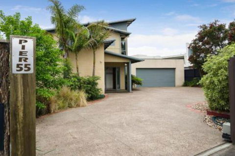 PIER 55 DROMANA... - Accommodation VIC 5