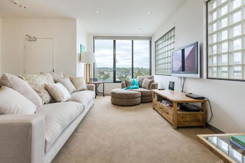 THE PENTHOUSE MORNINGTON - Accommodation VIC 5