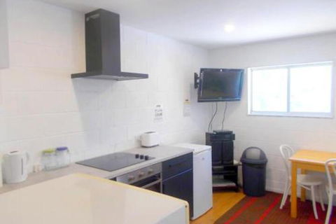 The Granny Flat - Accommodation VIC 4