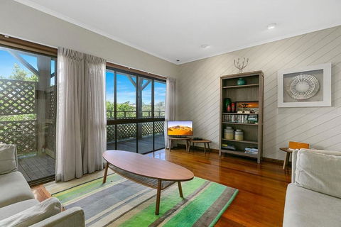 The Beach House Sunshine Beach - Accommodation VIC 5