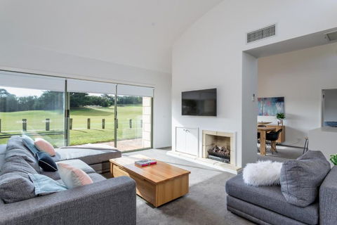 Cape Schanck Golf Getaway - Accommodation VIC 3