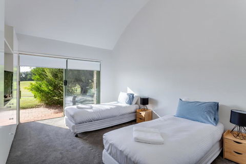 Cape Schanck Golf Getaway - Accommodation VIC 5