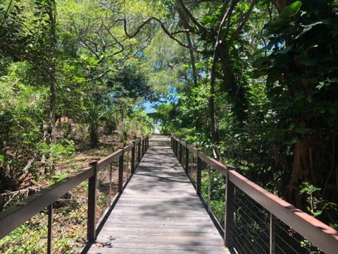 LANDSCAPE At PALM COVE - Accommodation VIC 1