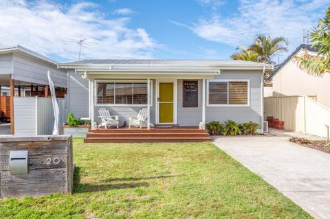 The Surf Shack - Accommodation VIC 3