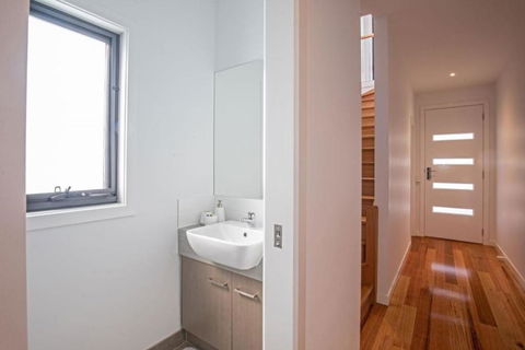 Seagrove Retreat Cowes - Accommodation VIC 5