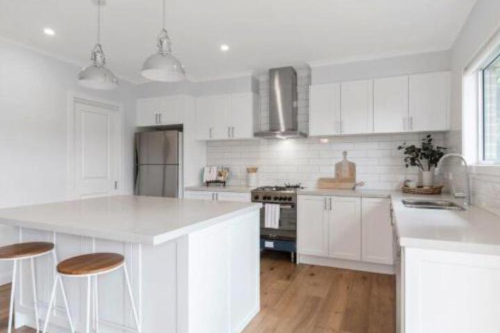 Rosebud Plaza ACT Accommodation VIC