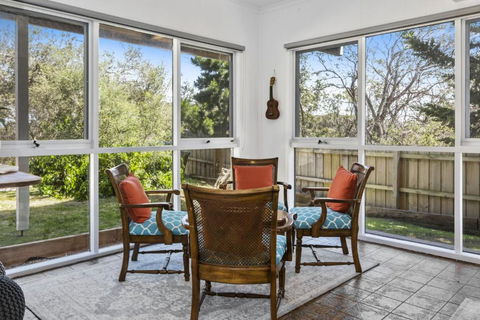 TREE TOPS VIEWS BLAIRGOWRIE - Accommodation VIC 5