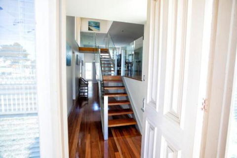 BELLA CASA - Accommodation VIC 3