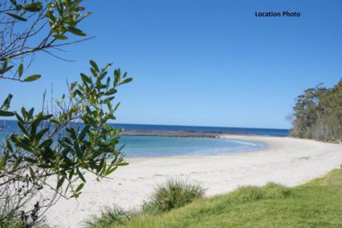 Mitchell Pde 71 Mollymook - Accommodation VIC 0