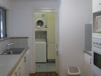 Petrel Deluxe Villa - Accommodation VIC 3