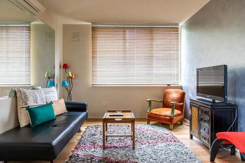 Charming 1 Bedroom Apartment In Vibrant South Yarra - Accommodation VIC 4