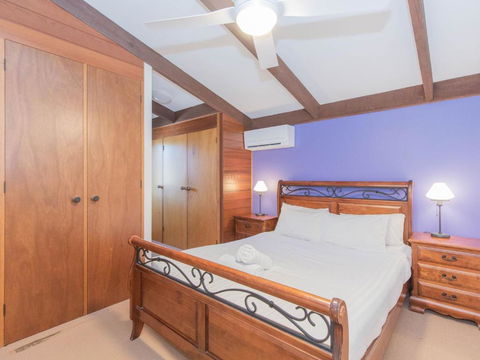 The Lakefront 69 Townsend Street - Accommodation VIC 1